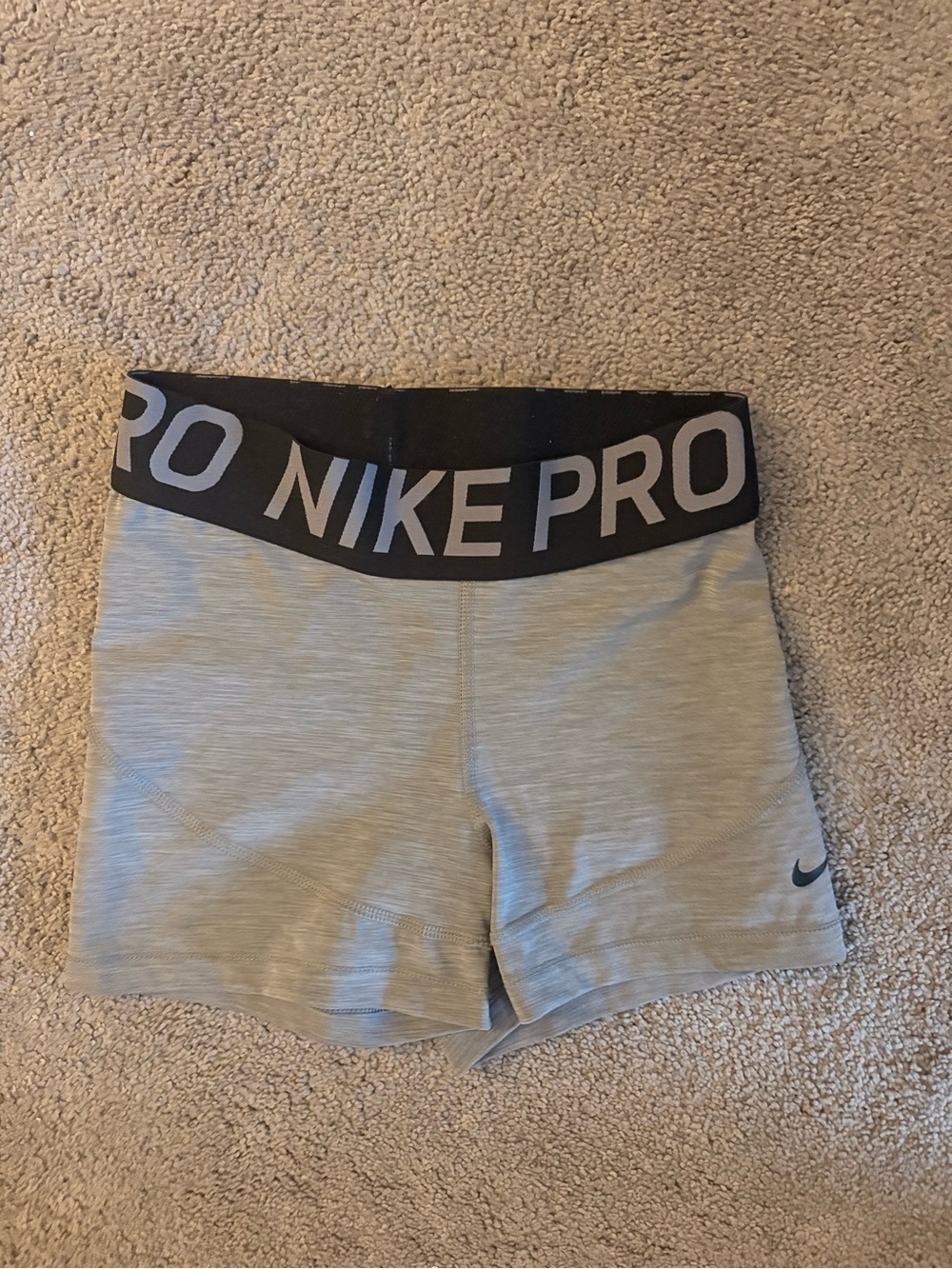 Nike Pro Women’s Black Waistband Gray Athletic Shorts